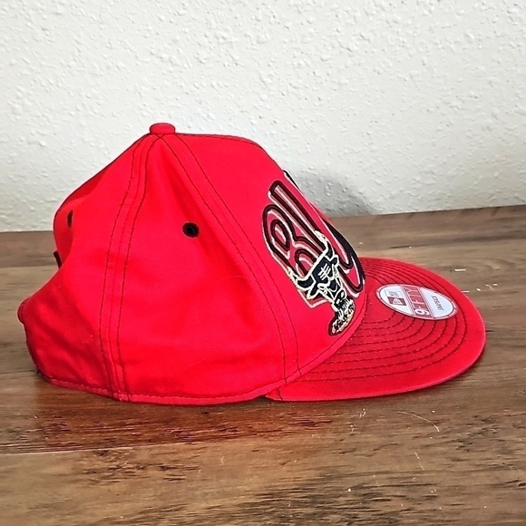 NEW Era Chicago Bulls Hat. - Picture 2 of 6